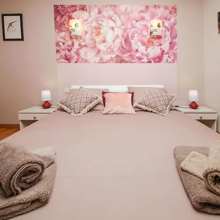 Au Paradis * Laboutarie